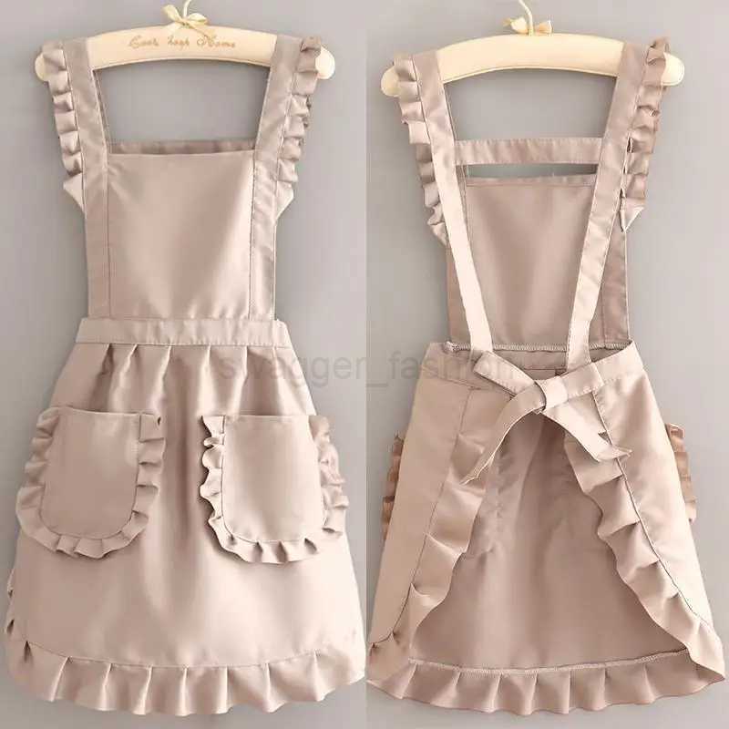 1Pcs Cute Korean Style Apron Female Nail Shop Kitchen Coffee Overalls Home Cooking Cleaning Sleeveless ApronXJ240731