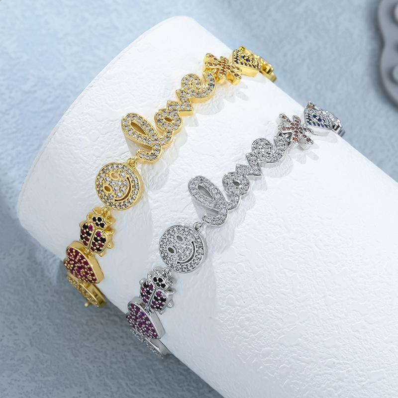 Minimally designed fashionable and versatile womens zircon bracelet with micro inlaid small accessories selling well