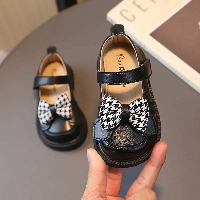 2024 Baby Girls Leather Shoes Spring and Autumn Soft Bottom Princess Bow-knot Casual Toddlers Kids Fashion Baby First WalkersL240730