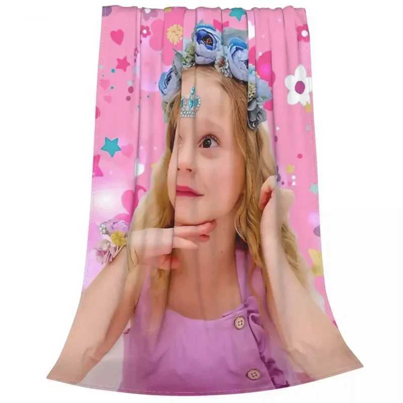 Cute Like Nastya Fuzzy Blanket Cartoon Vintage Throw Blanket for Home Hotel Sofa 200x150cm Bedspreads Y240730