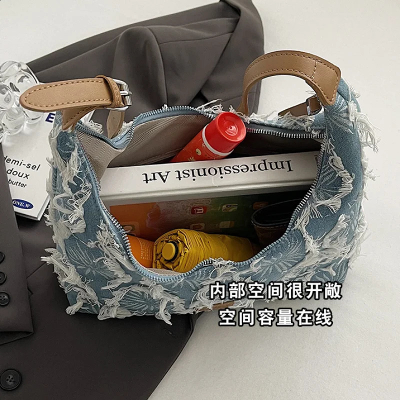 Denim Elegant Women Shoulder Bag Large Capacity Crossbody Bag Fashion Lady Versatile Travel Blue Hobo Handle Bag 240731