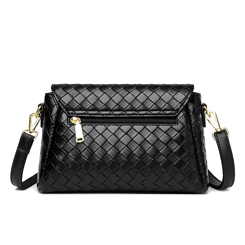 shoulder trendy Woven crossbody small square bag