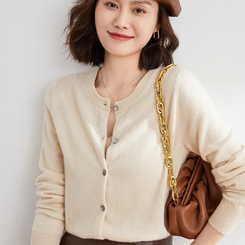 Women Cardigans Sweater Oneck Spring Autumn Knitted Cashmere Solid Single Breasted Womens Sweaters 241031