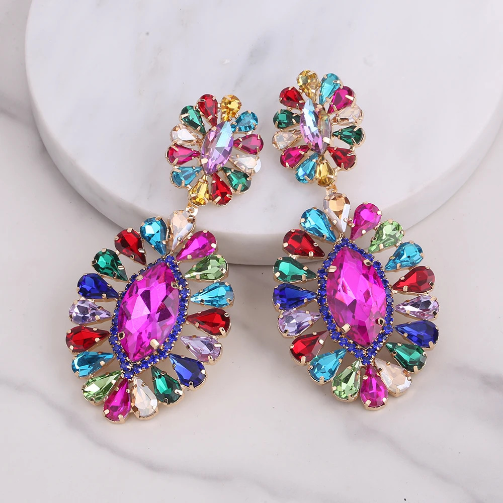 Bohemian Trend Womens Water Diamond Claw Chain Large Pendant Earrings Temperature Dinner Party Earrings Jewelry Earrings 241031