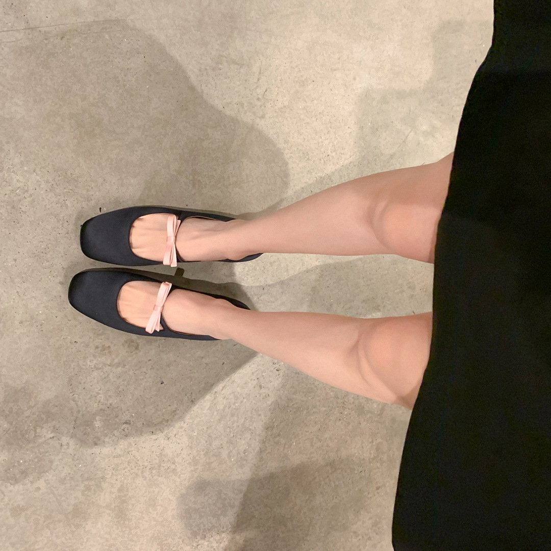 Bowknot Mary Jane Shoes Women Square Toe Glossy Leather Flats Female Red Dance Ballets Party Ball Bridal Wedding Shoes 240605