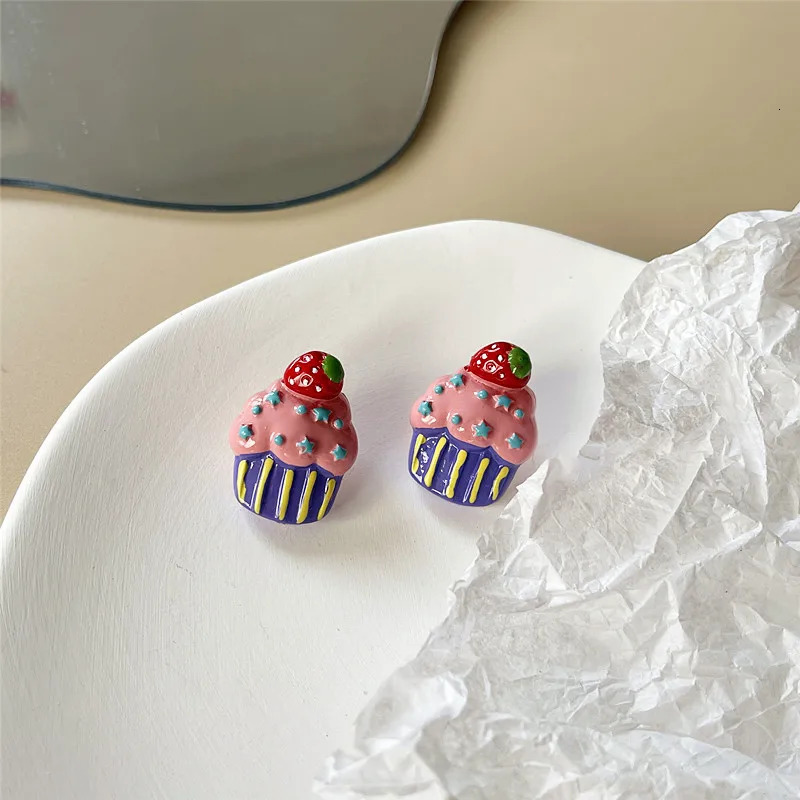 Korean Resin Strawberry Bowknot Drop Earrings for Women Food Simulated Fruit Cup Cake Dangle Jewelry Accessories 241031