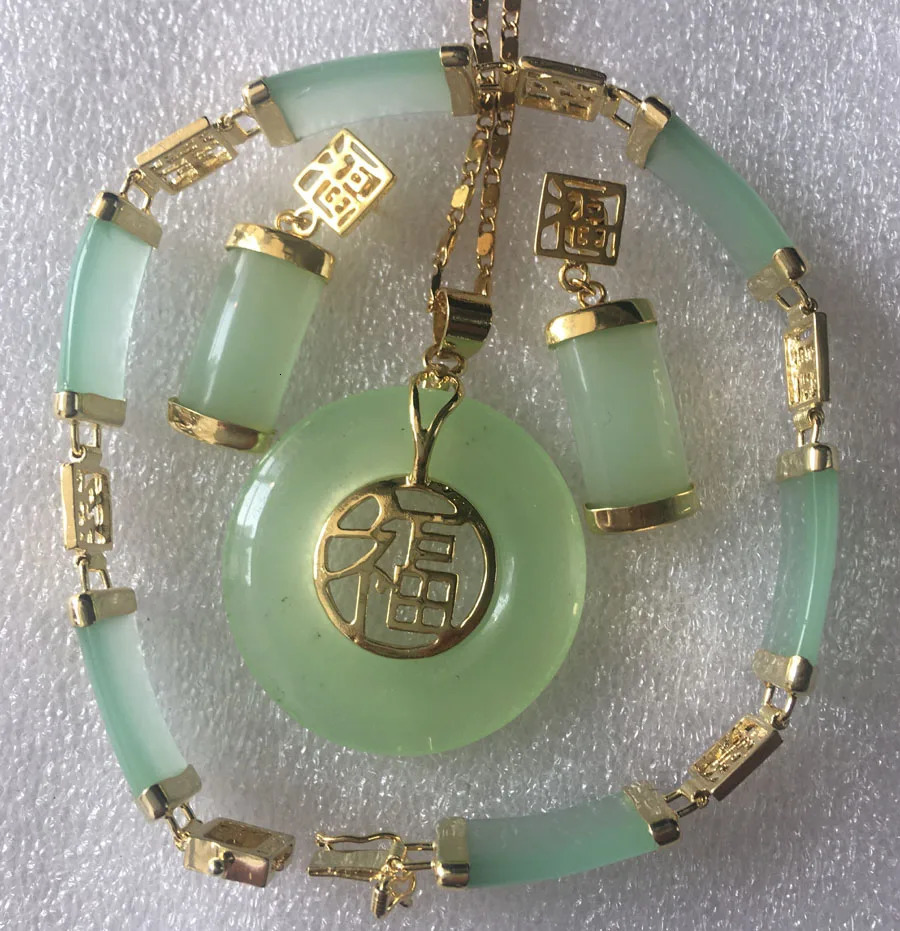 Natural Green JADEITE Round Donut Pencil Set Bracelet Length 18.9cm Earrings 30mm Necklace 46cm 241031