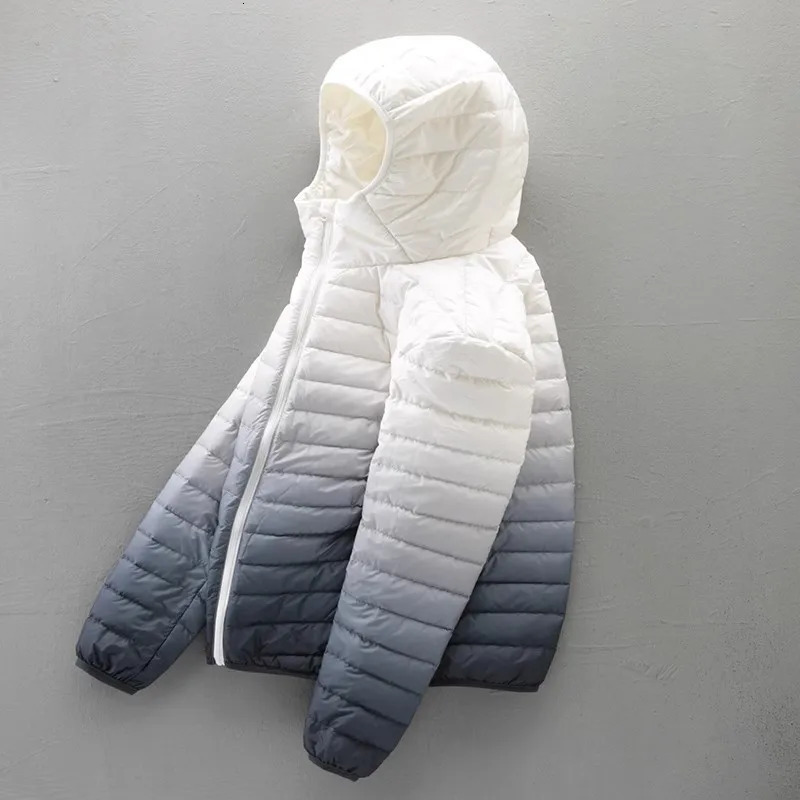 Top Grade Gradient Color Mens Hooded Puffer Jackets 2023 Winter 90 White Duck Down Men Ultra Lightweight Warm Coats 241024