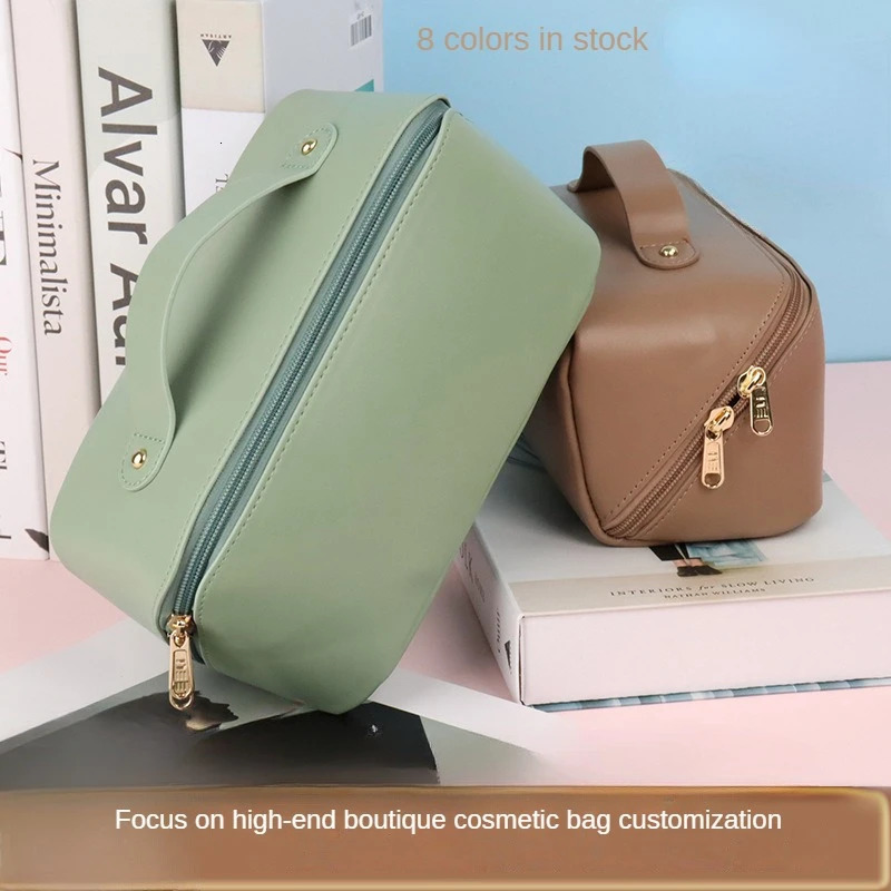 Womens makeup bag large capacity waterproof portable travel cosmetics storage bag selling makeup bag 241031