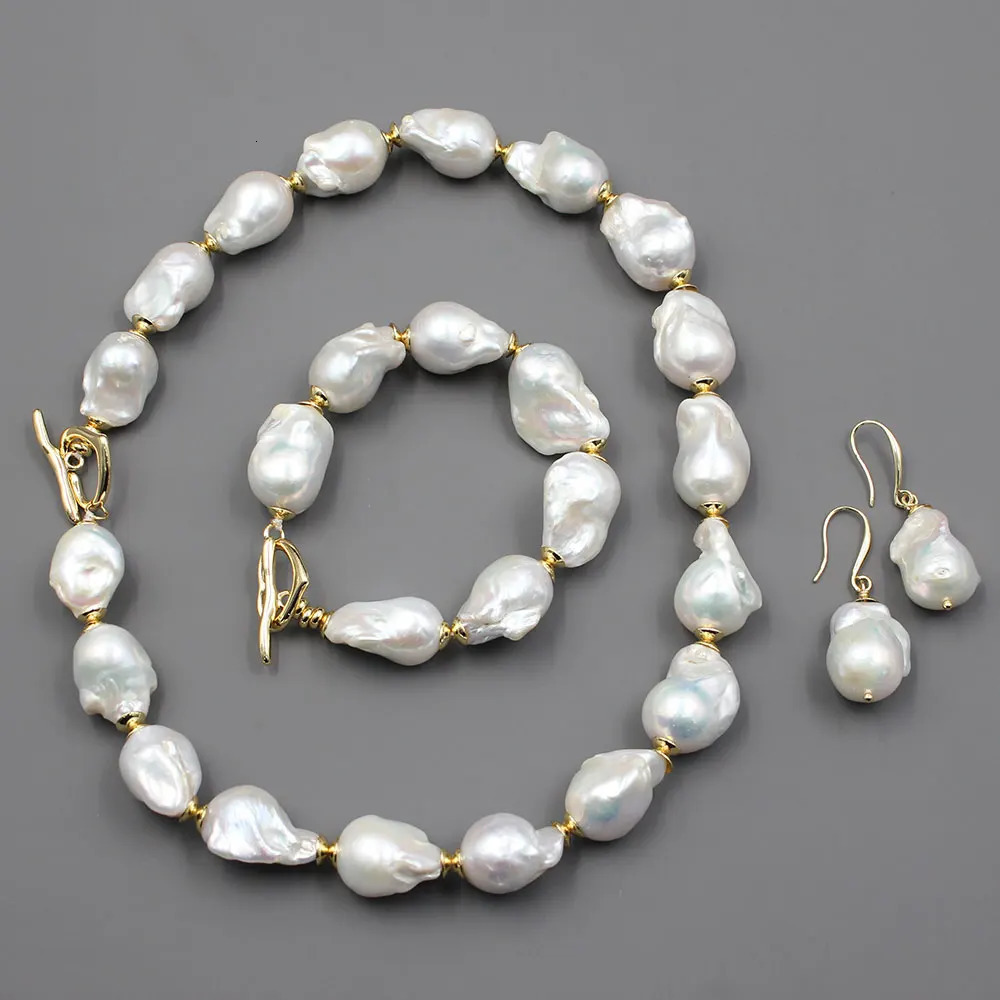 GG Natural Freshwater Culture White Kaisi Baroque Pearl Necklace Bracelet Earring Set Womens Fashion 241031