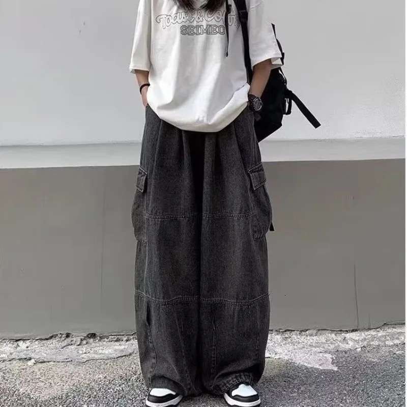 2024 Spring Autumn Men Baggy Jeans Men Wide Leg Pants Big Pockets Elastic Waist Streetwear Trousers Male Loose Denim Pants 241031