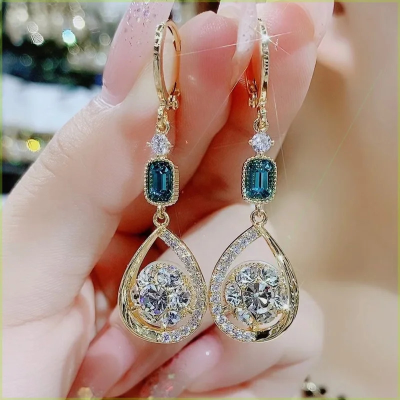 Korean Fashion Zircon Water Drop Earrings for Women Shiny Crystal Long Pendant Dangle Earring Girls Wedding Party Jewelry Gifts 241031