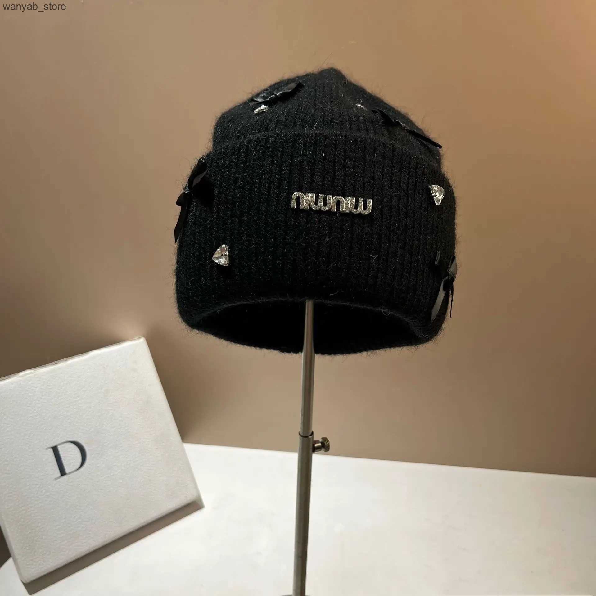 Wide Brim Hats Bucket Hats Winter Rabbit Hair Knitted Hat Bow Rhinodrill Warm Woolen Cap Russian Earwarmers Women Men Outdoor Exercise M511 L240910