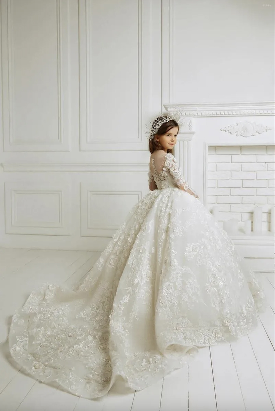 Girls Dresses Ivory Long Sleeve Lace Flower For Weddings Princess First Communion Evening Party Birthday Pageant Prom Ball Gowns 0431