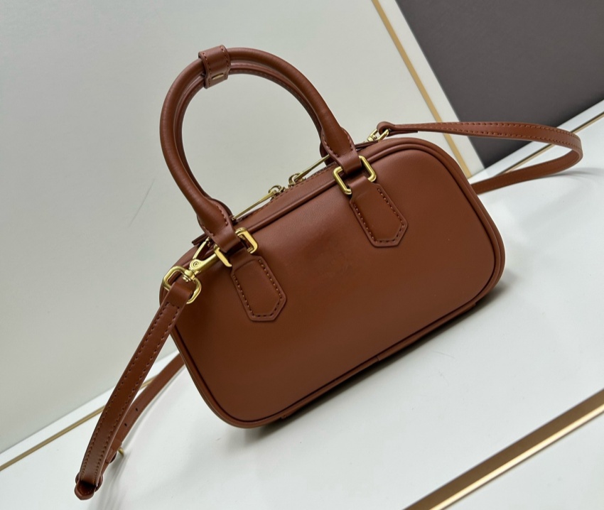 10A Designer Bag hight quality Fashionable Leather Mini Square Bag with Bowling Bag Style.