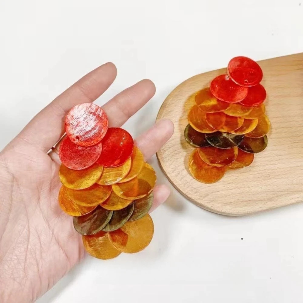 Bohemian bead shell earrings suitable for womens weddings resin crystal earrings natural stone leaf womens pendant earrings 241031