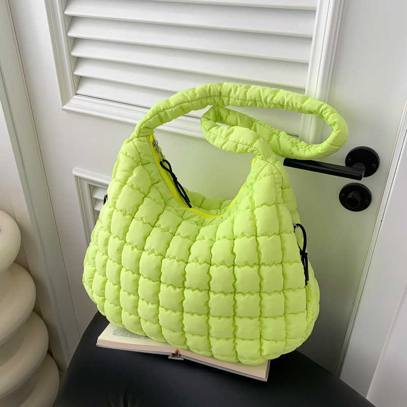 CMM Bubble Commuter Leisure Tote Bag New Embroidered Thread Filled Cotton Down Single Shoulder Large Capacity Underarm Cross Shoulder Bag