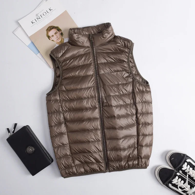 Autumn Winter Light Down Jacket Mens Fashion Short Ultrathin Lightweight Youth Slim Coat Vest Plus size 2024 241024