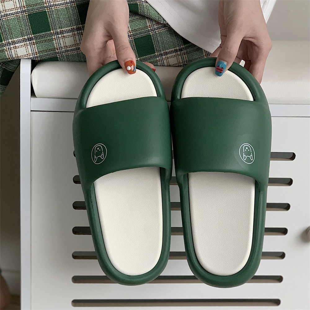 Soft cloud slippers new color matching slippers women's slide shoes indoor family platform slippers women's summer beach non-slip sandals