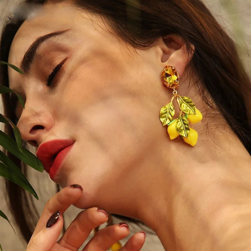 Fashion Summer Crystal Bohemian Lemon Fruit Womens Drop Earrings Yellow Leaf Earrings Pendant Baroque Statement Earrings Jewelry 241031