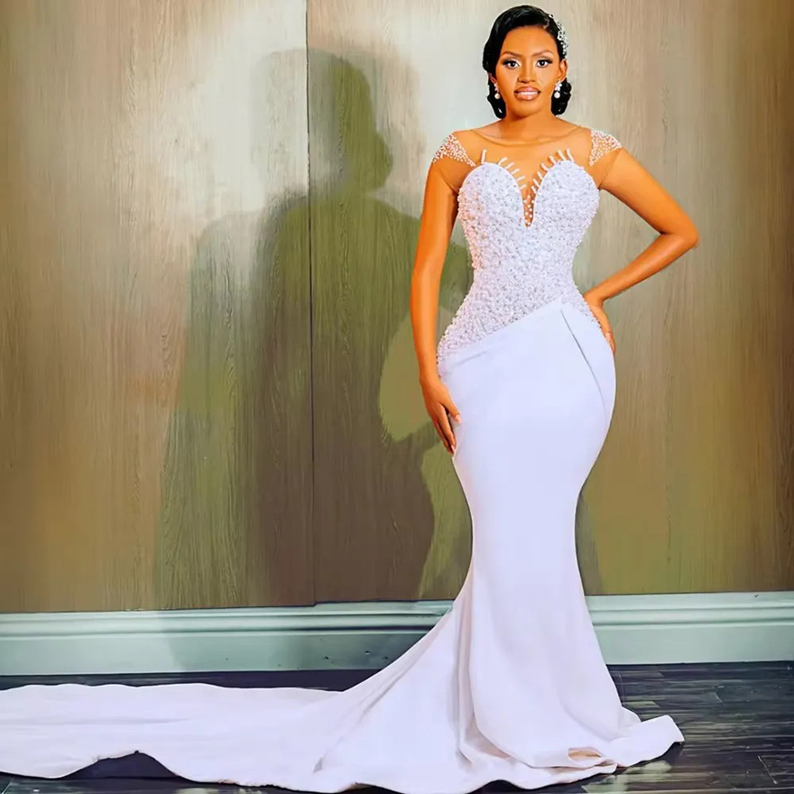 Elegant Scoop Neck Shinny Beads Sequins Mermaid Wedding Dress Bride Vestidos De Novia Satin Bridal Gown for Marriage 2025