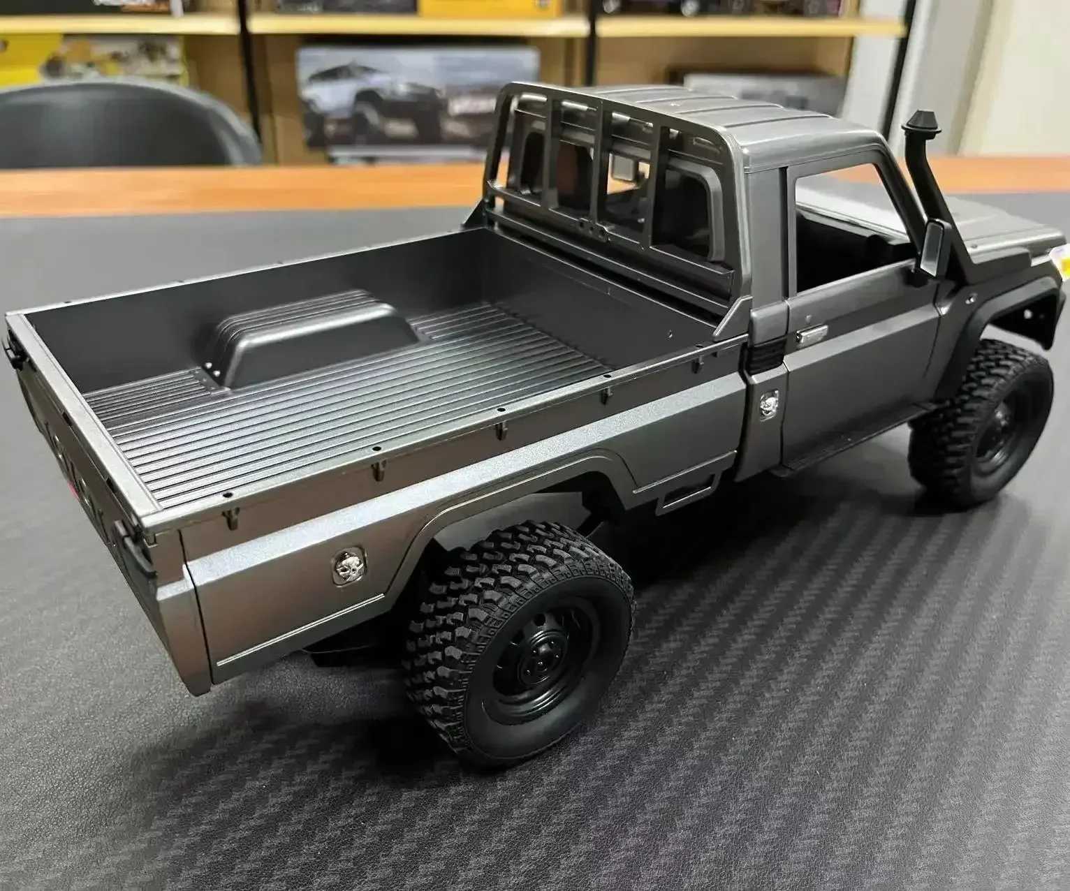 MN82 Pro RC Car 1/12 four-wheel drive simulation off-road climbing car electric remote control climbing car toy boy toy X241101