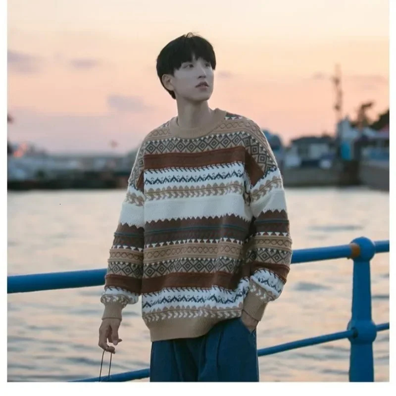 Mens Christmas Sweater Autumn Winter Round Neck Japanese Vintage Striped Knitted Top Lazy Loosefit Jacket 241031