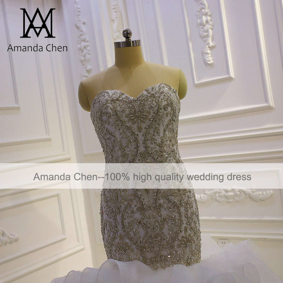 robe blanche Crystal Beading Ruffles Mermaid Strapless Wedding Dress