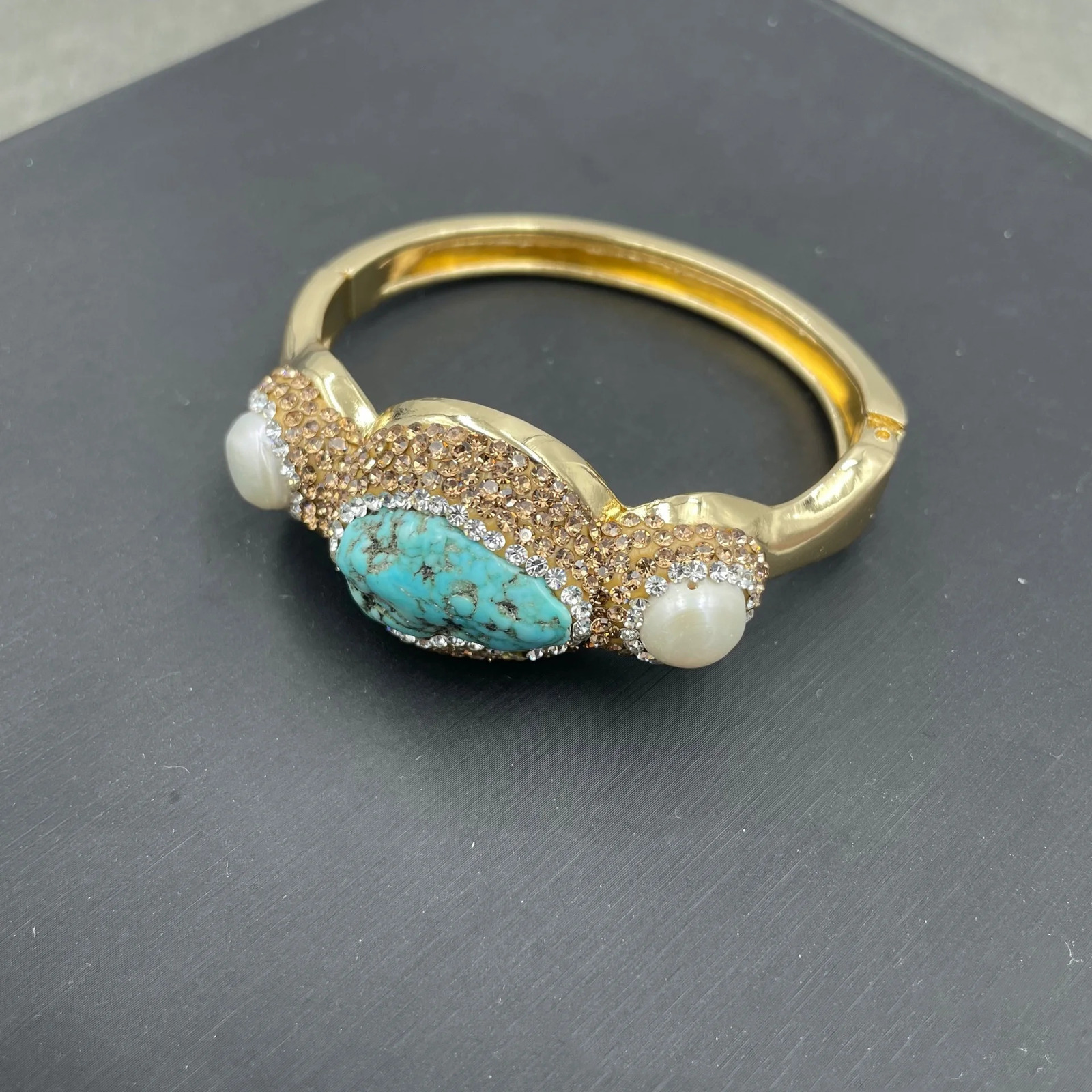 ST019 Retro Turquoise Natural Pearl Inlaid Jewelry Ethnic Style Niche Personalized n Selling Four Piece Set 241031