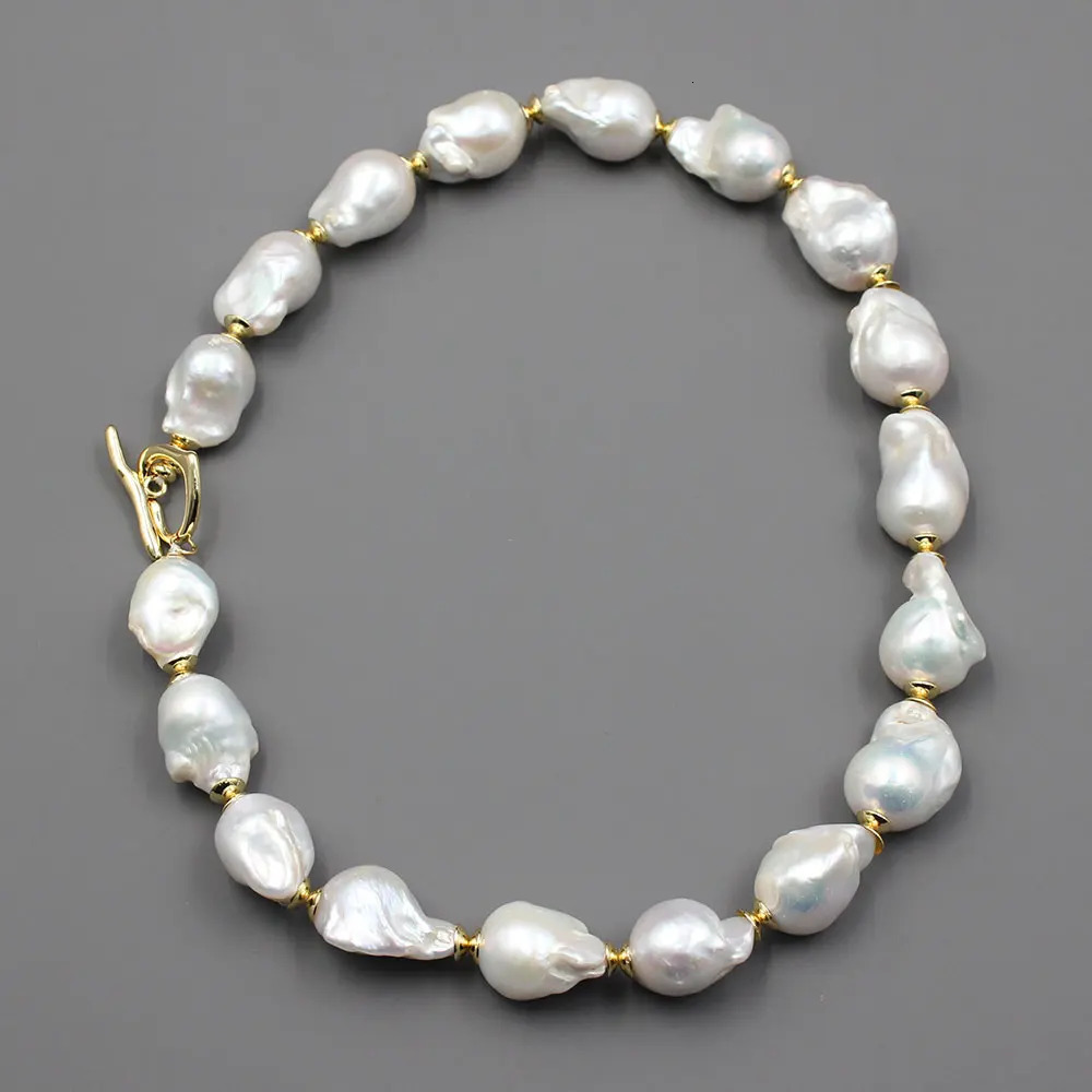 GG Natural Freshwater Culture White Kaisi Baroque Pearl Necklace Bracelet Earring Set Womens Fashion 241031
