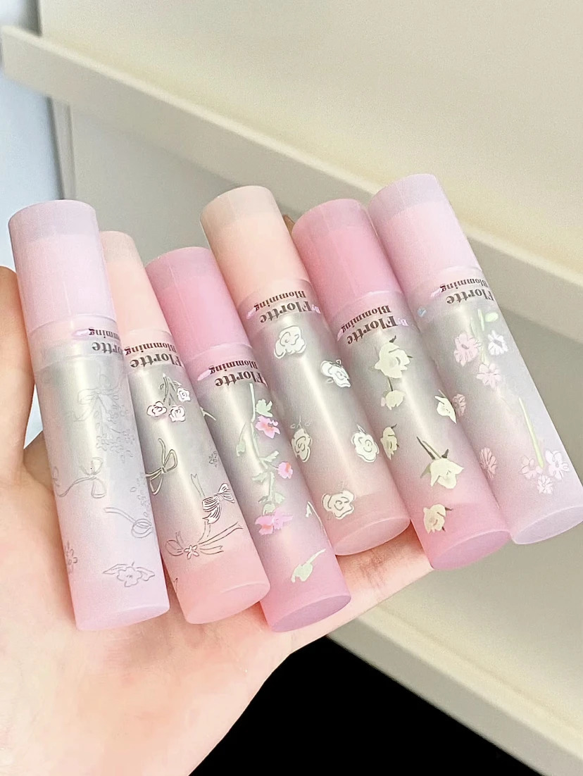 FLORTTE Lipstick Blooming Cute series mirror water lipstick is not easy to stick to the cup Solid lipstick Cute girl makeup 241031