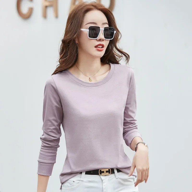 Long sleeved round neck womens T-shirt solid color casual womens bottom shirt womens cotton T-shirt clothing wholesale 241031