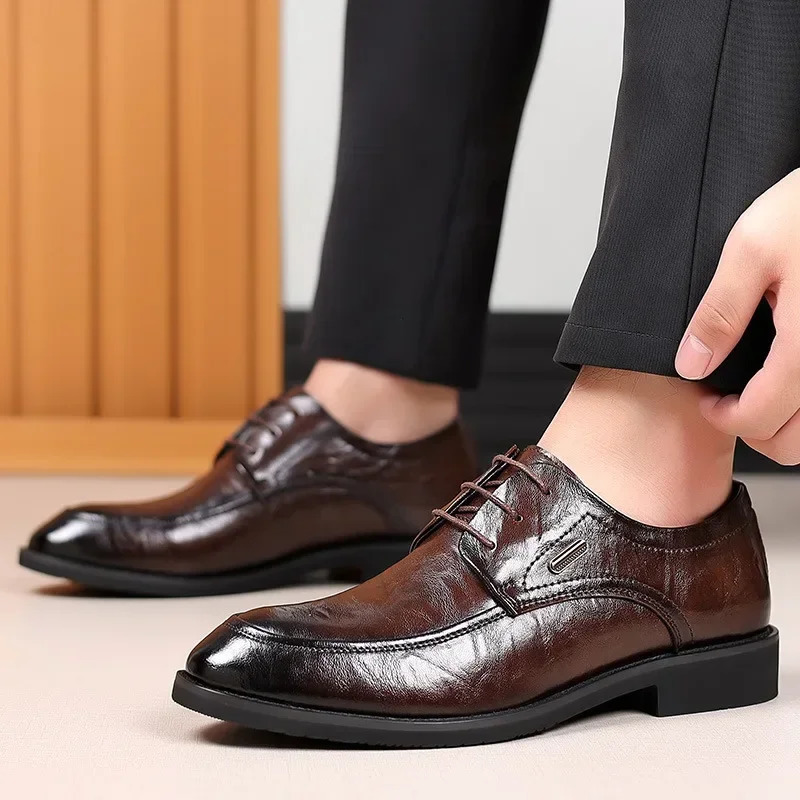 Mens leather shoes business loft cowboy boots increased height commuting shoes mens British suit grooms wedding shoes 241031
