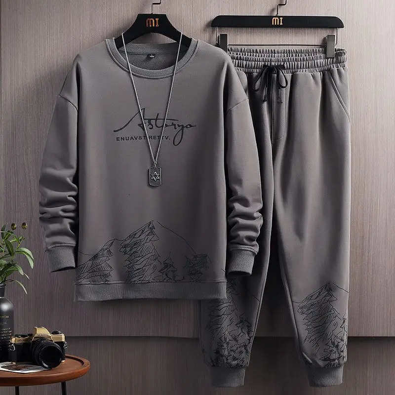 Autumn Winter Men Trendy Vintage Print Fleece Thick Sweatshirt Long Sleeve Sports Hoodie Casual Streetwear Loose Sweatpants Sets 241031