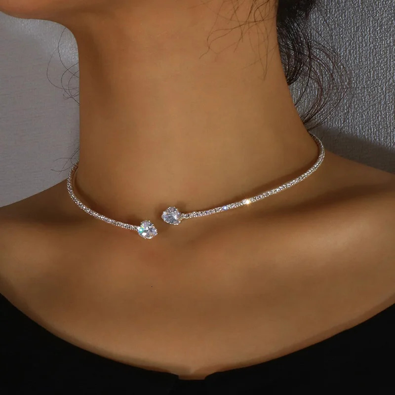 Fashion Heart Collar Choker Necklace for Women Simple Open Torques Jewelry Accessories 241031