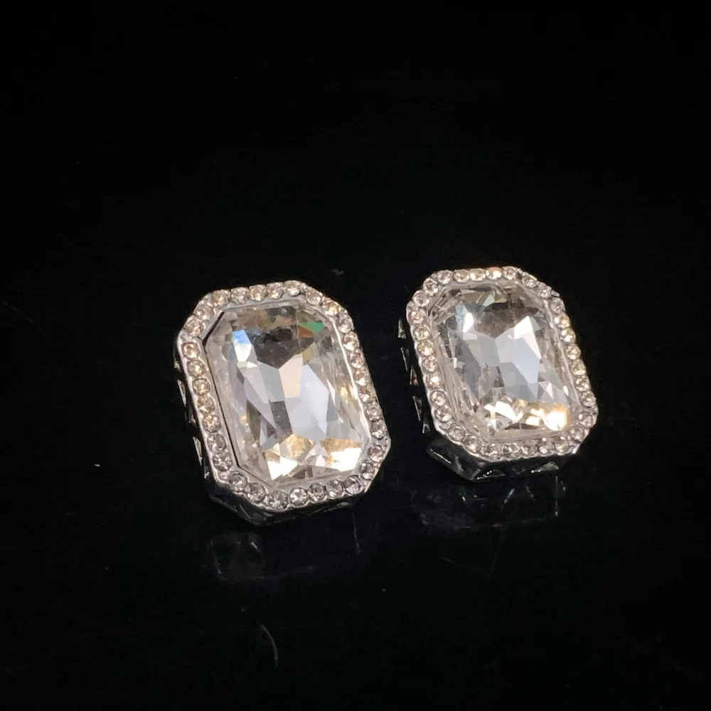 Medieval jewelry set with three layers of diamonds Swaro pearls European and American cross-border collage chain high-end bracelet 241031