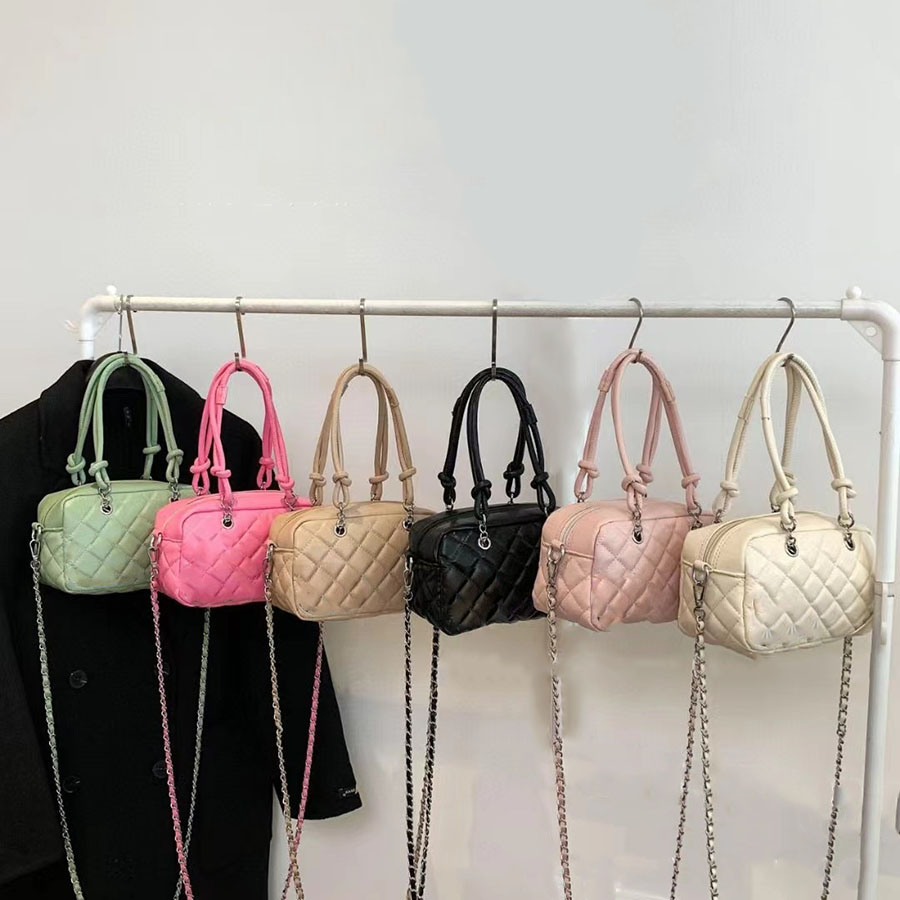 Designer bag Fashion new style diamond check bag middle bowling pillow bag single shoulder crossbody handbag