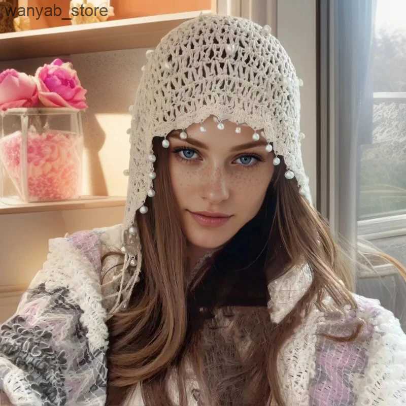Wide Brim Hats Bucket Hats Womens Handmade Crochet Hollow Pearl Tassel Pullover Hat Retro Ethnic Style Literary Princess Hat Sexy Hot Girl Decorative 