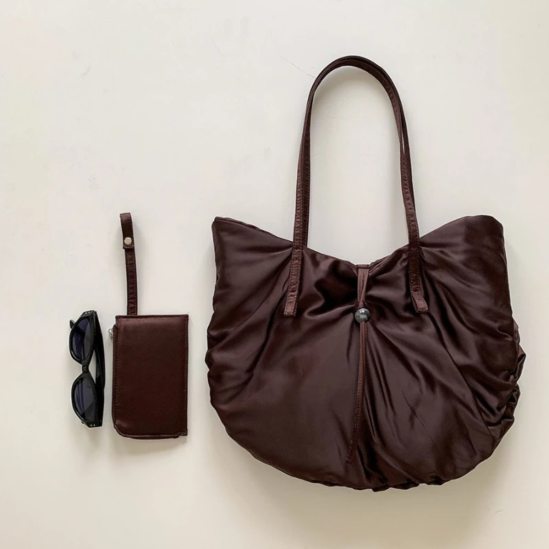 Casual Handbag High Quality Large Capacity Shoulder Bag for Commuting Shopping Exquisite and Practical Hand Bags Women 241029