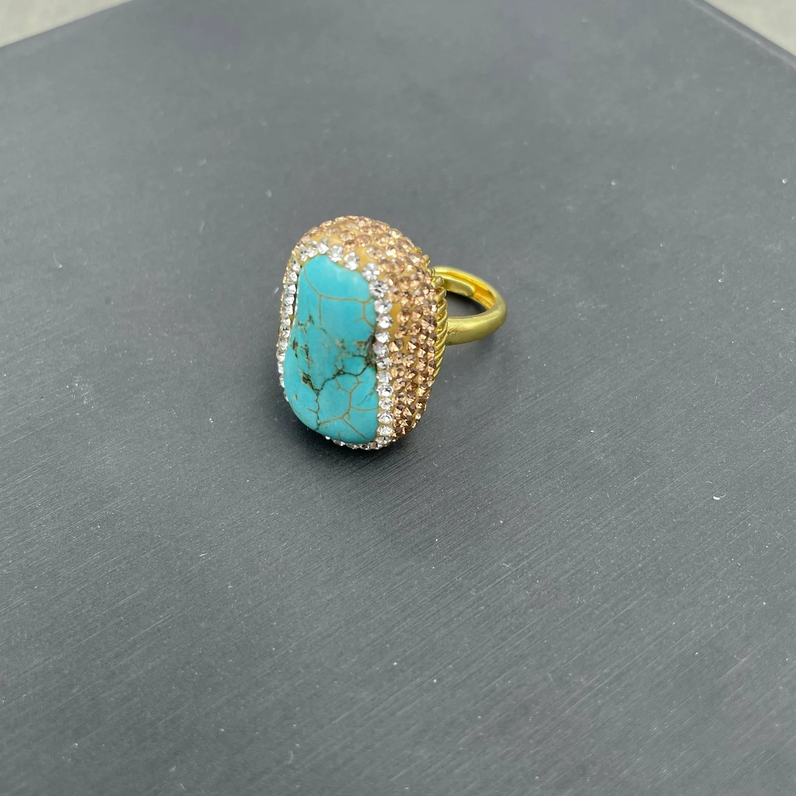 ST019 Retro Turquoise Natural Pearl Inlaid Jewelry Ethnic Style Niche Personalized n Selling Four Piece Set 241031