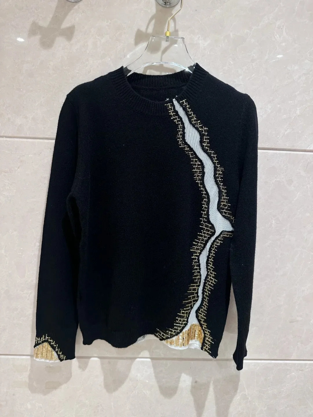 Womens beaded round neck long sleeved sweater knitted Sweatshirt Top Women Female Clothing Blouse 241029