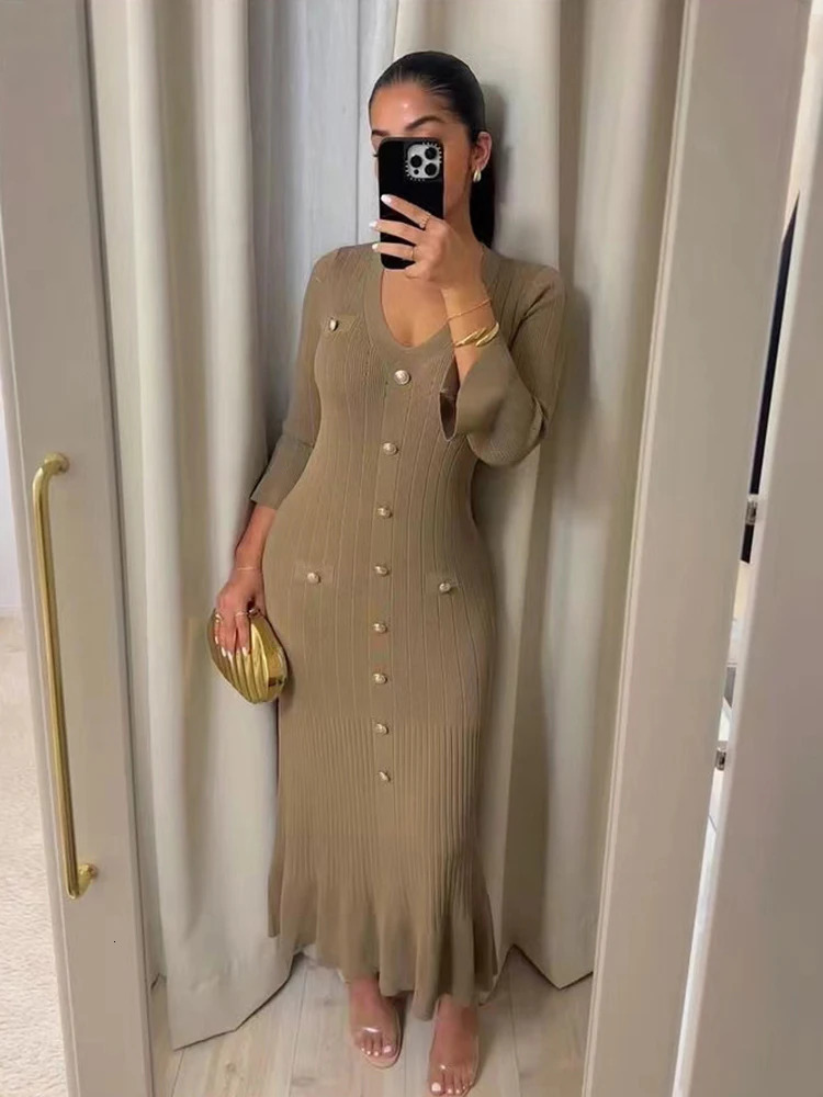 Vintage Flare Sleeve Long Dress Women Autumn Winter V Neck Knitted Bodycon Dresses Streetwear Office Lady Elegant Vestidos 241031