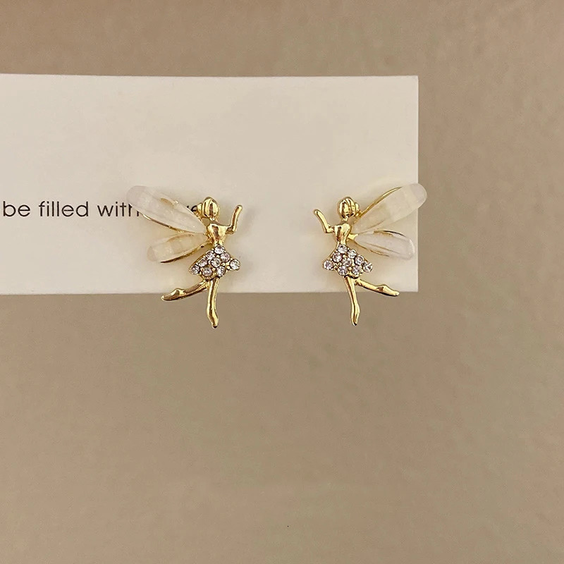 Trendy Girl Dancer Stud Earrings Crystal Acrylic Wings Angle for Women Korean Cute Sweet Jewelry aretes de mujer 241031