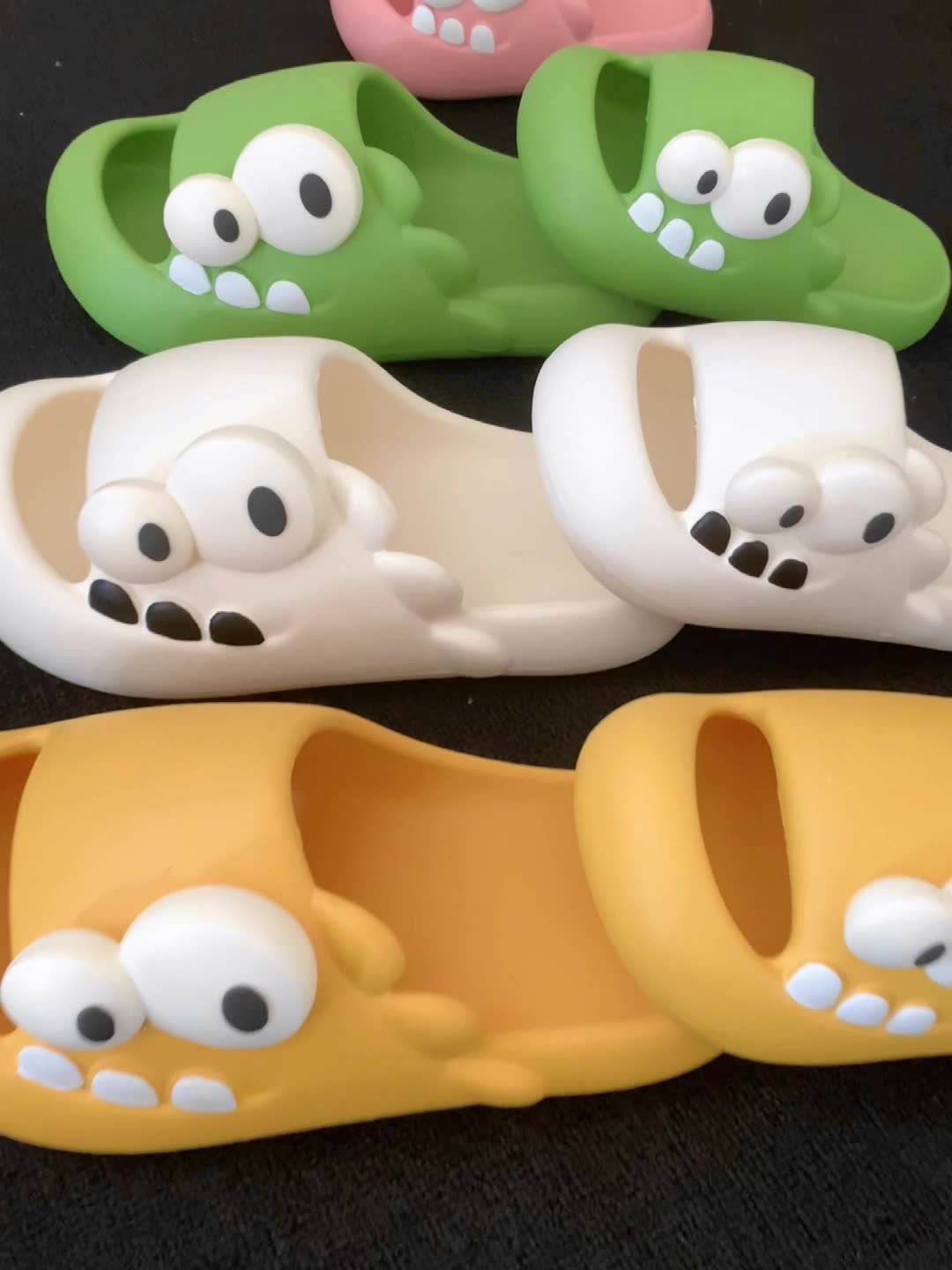 Soft bottom home summer slippers female personality funny big eyes dinosaur indoor street sandals girl slippers