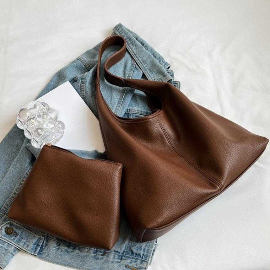 Shoulder Bags Large Capacity Shopping Bag WoMens Bag Spring Commuting Designer Bag Versatile Single Shoulder Tote Bag 241015