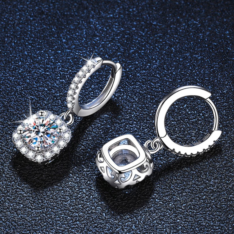 Fine Jewelry Women Luxury Earrings White Gold Plated 925 Sterling Silver Iced Out VVS D Color Moissanite Diamond Earrings For Girls Womenn 0.5t 1ct 2c