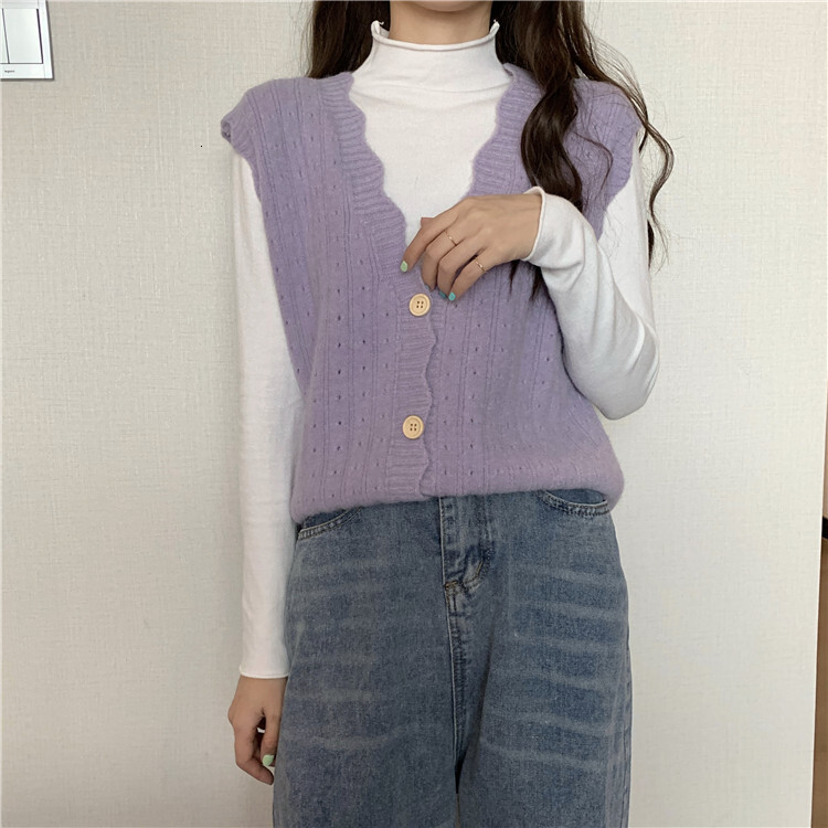 Korean Version Autumn Winter New Item Hollowed Out V Neck Knitted Vest Women Worn Inside And Outside College Style Small Fresh Camisole For Women F110