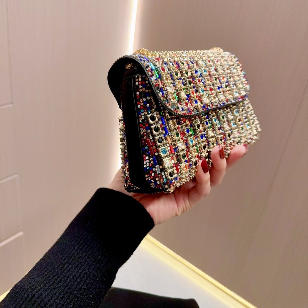 New Designer Celebrity Chain Handheld Fashion Row Single Shoulder Slant Small Diamond Inlaid Banquet Bag