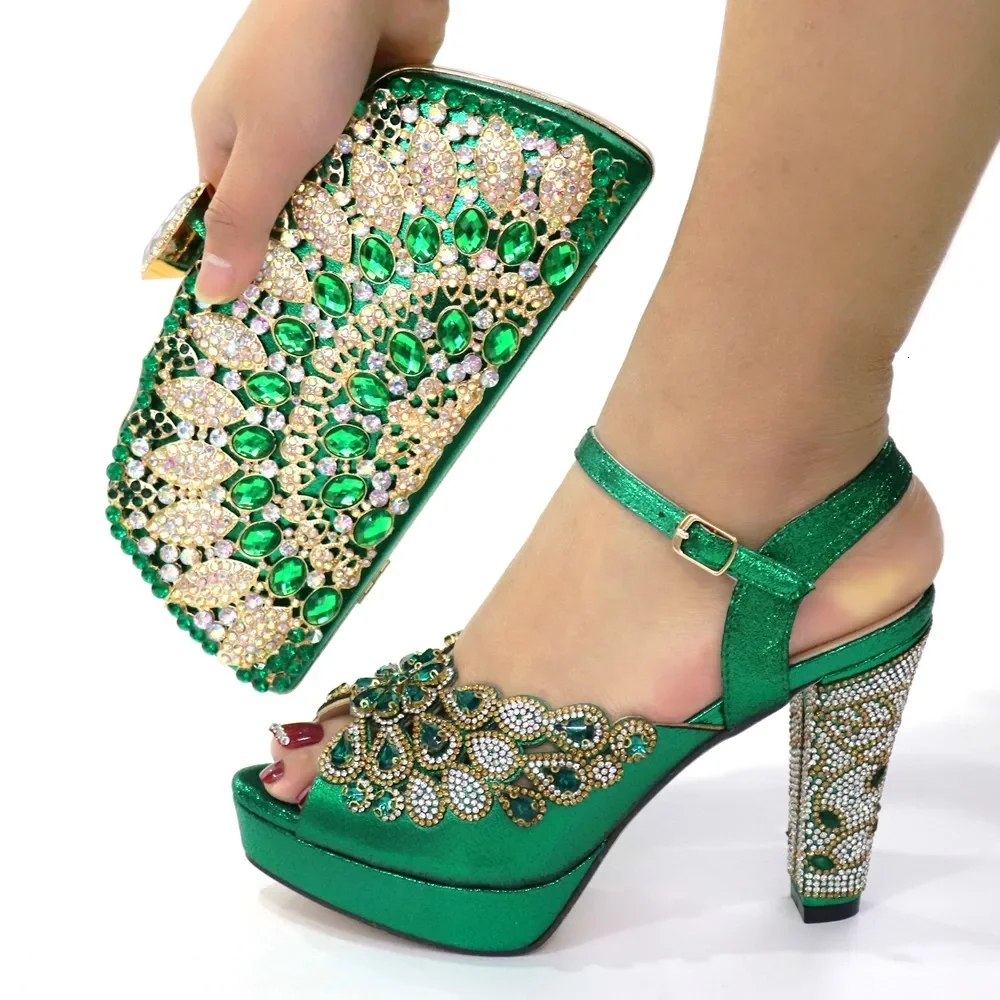 Pointed Selg Heels For Women 2024 Elegant Party Green Color Full Dia Pumps Italian Shoes And Bags Matching Set 241110