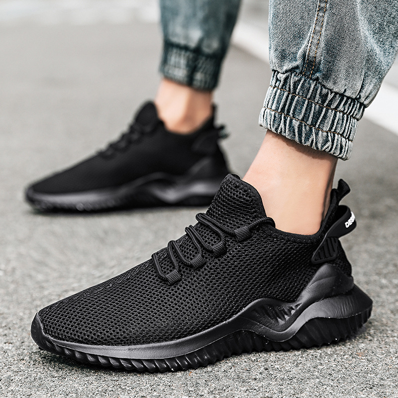 Men Running Shoes Trendy Sports Shoes Breathable Lightweight Mesh Fashion Outdoor Sports Sneaker
